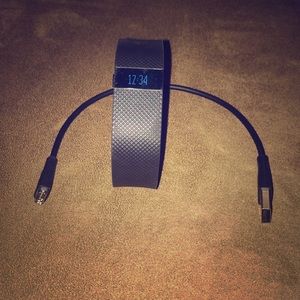 Fitbit Charge HR - 1st Gen